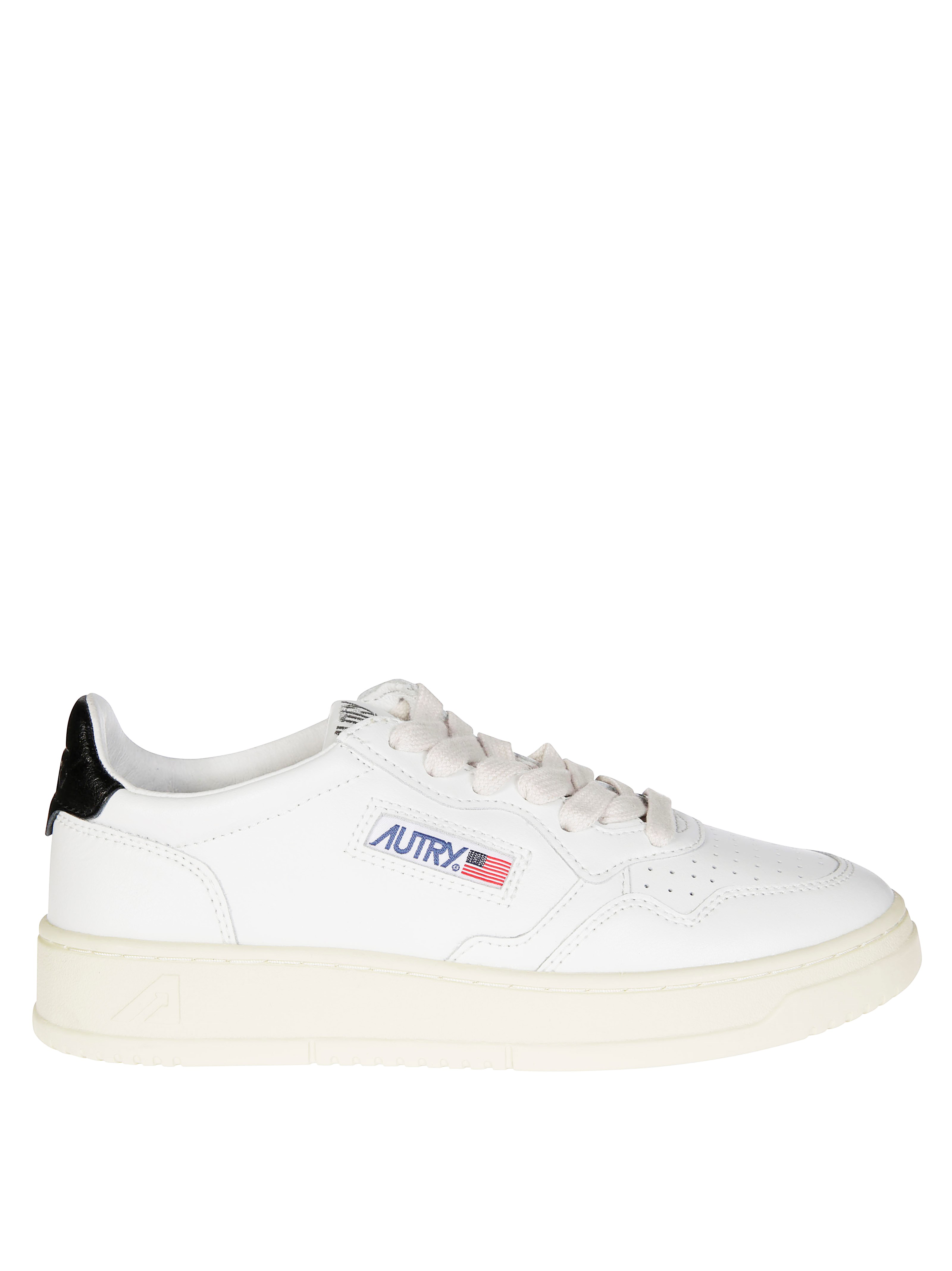 Autry 'medalist Low' White Sneakers With Logo Detail And Heel Tab